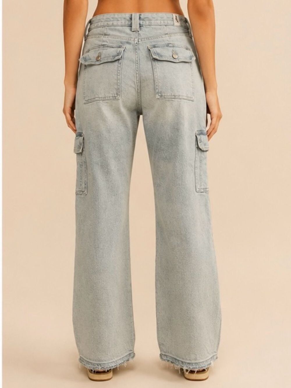 ALTAR’D STATE Light Wash Wide Leg Cargo Jeans Size 30 EUC Y2K 90’s - Picture 3 of 9